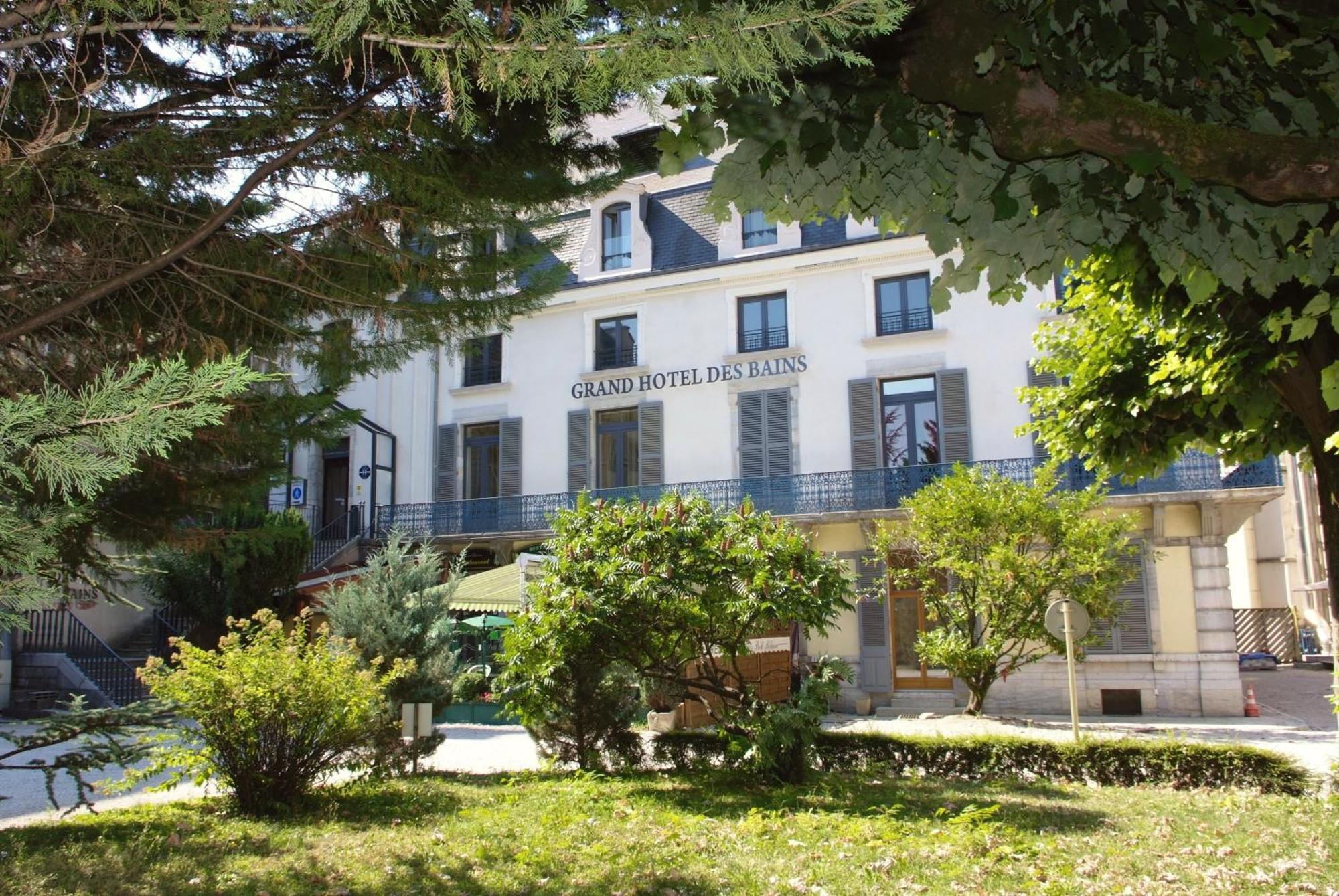Logis Grand Hotel Des Bains Salins-les-Bains Exterior photo